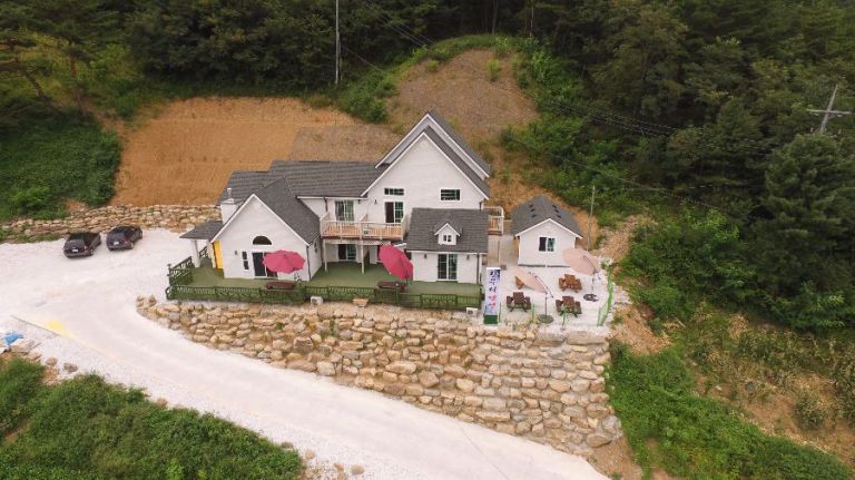 펜션전경